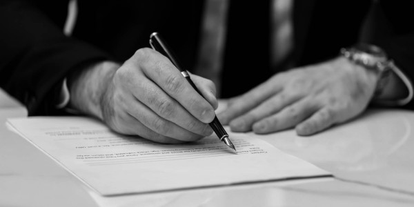 Permisos de Residencia y Trabajo / Visados / Golden Visa Bot · Permisos de Residencia y Trabajo por Cuenta Propia
