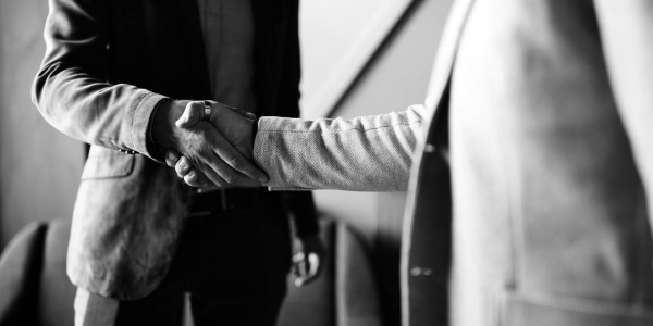 Reagrupación Familiar / Procedimientos Matrimoniales Bot · Asistencia para Familiares de Residentes Legales en España